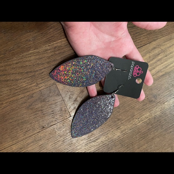 Party earrings - Picture 2 of 3